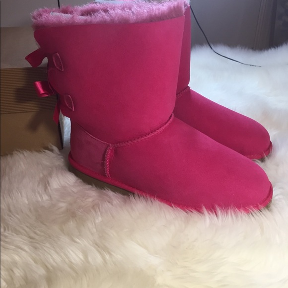 New Authentic UGG Bailey bow boots - Picture 3 of 8